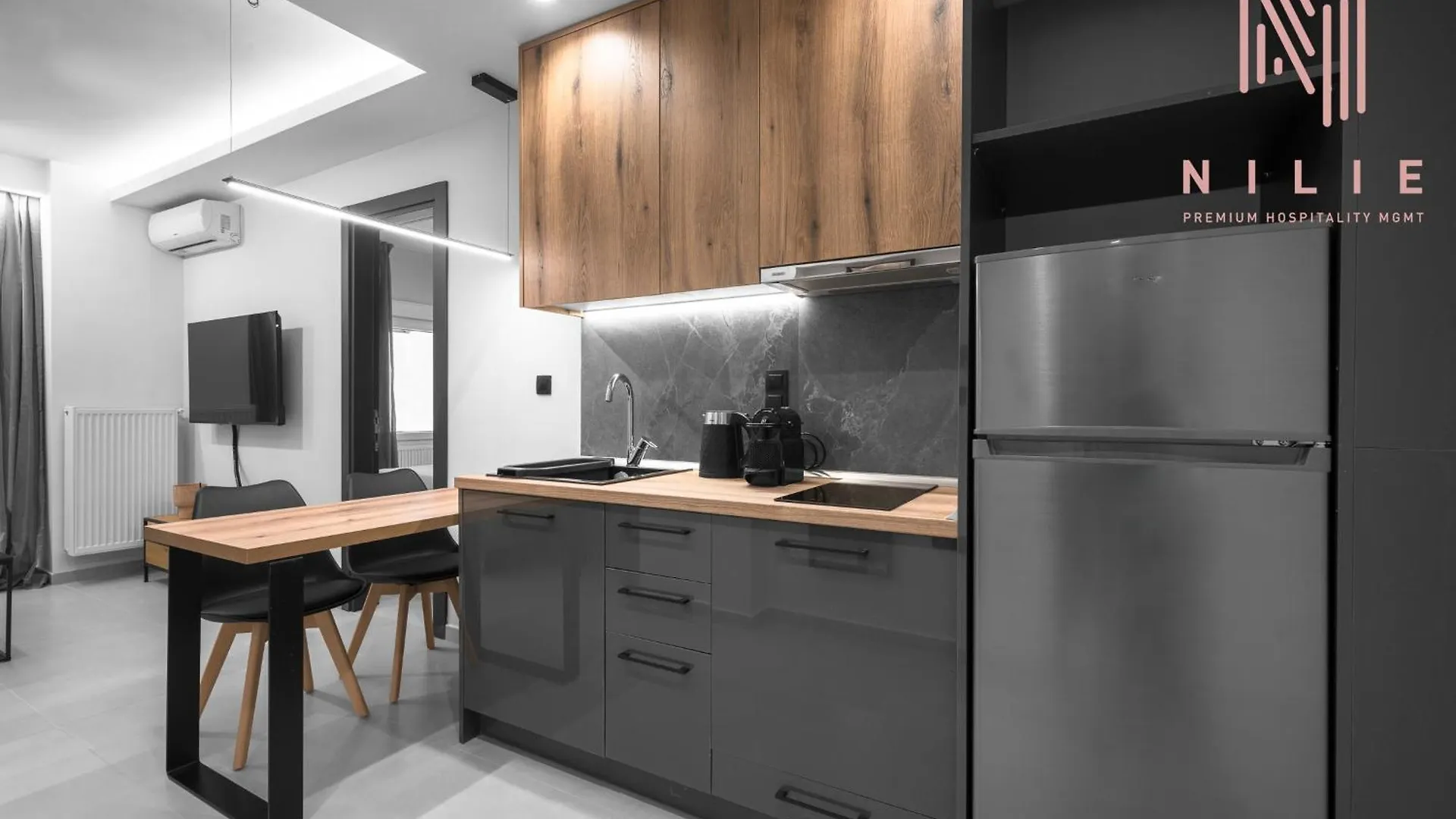 Room8, Nilie Hospitality Mgmt Thessaloniki