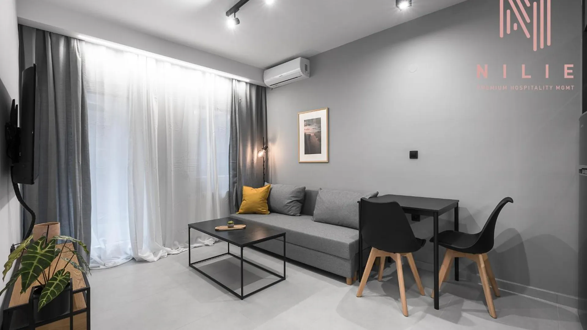 Room8, Nilie Hospitality Mgmt Thessaloniki