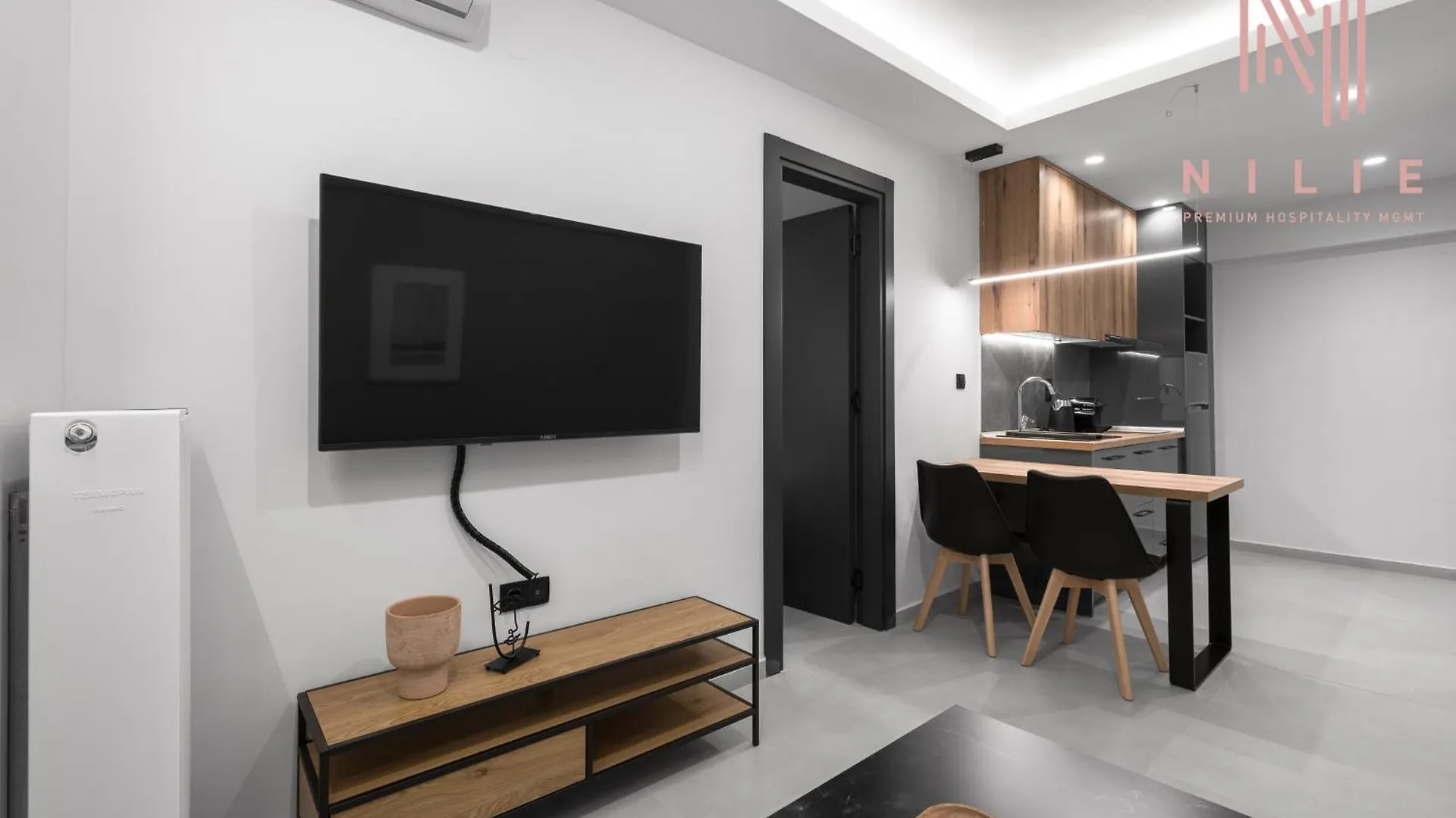 Room8, Nilie Hospitality Mgmt 塞萨洛尼基
